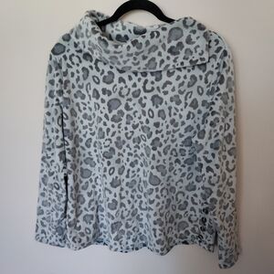 Emily Daniels Statement Collar Soft pullover Large Quiet Luxury Fall